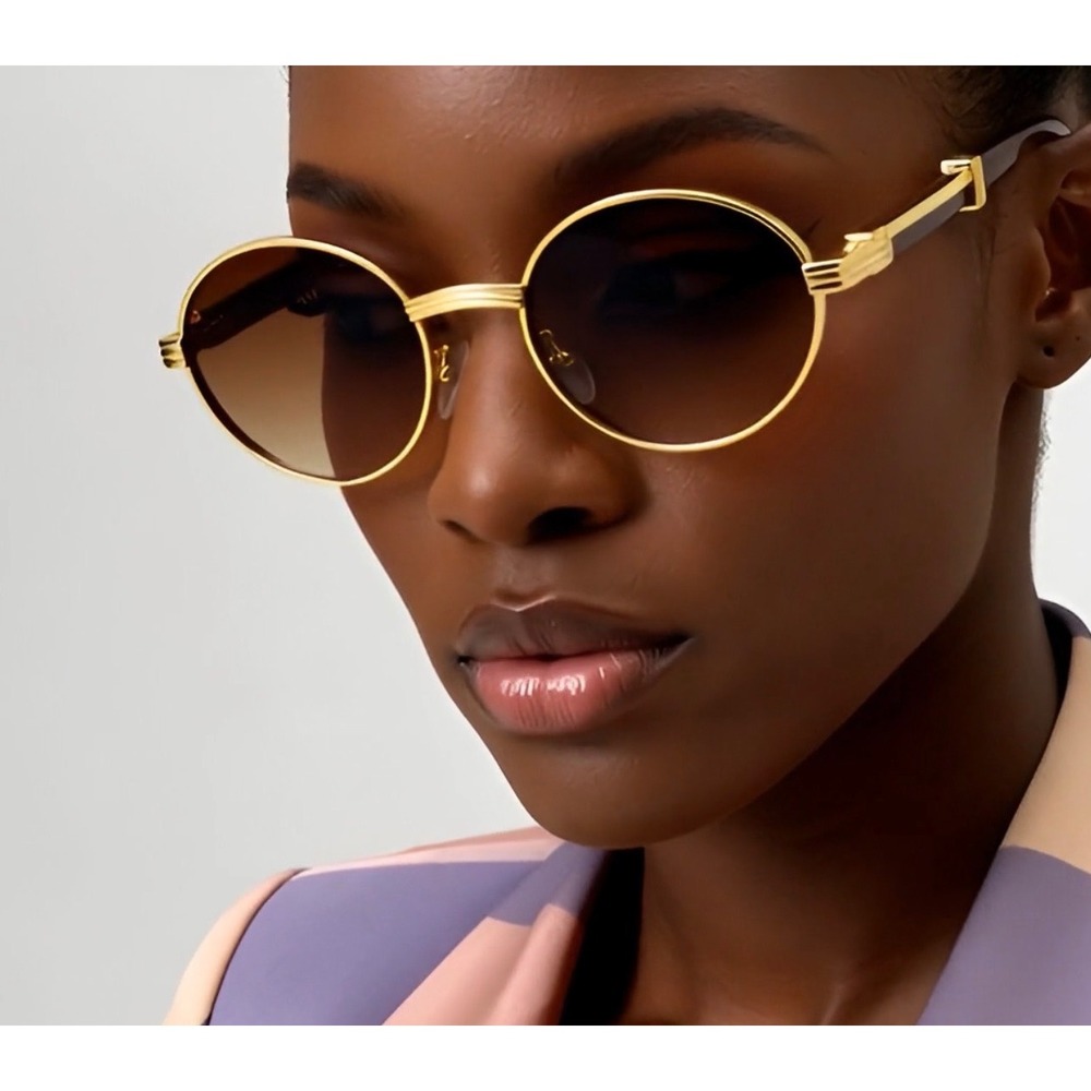 Gold Round Sunglasses Brown Gradient Lenses Wood Arms Women's Fashion Accessory
